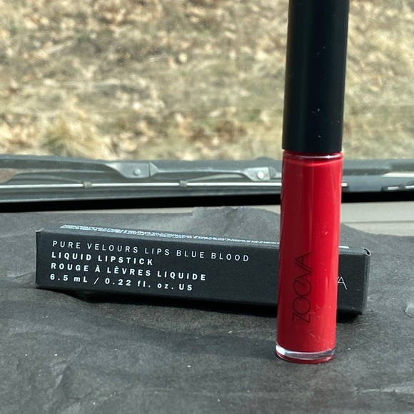 ZOEVA Other - Zoeva Liquid Lipstick BLUE BLOOD